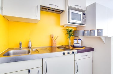 Fulham Palace Road, Hammersmith, London - Image 2